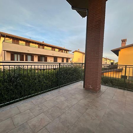 La Quercia Fiorita Hotel Trivolzio ภายนอก รูปภาพ