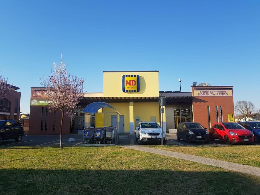 La Quercia Fiorita Hotel Trivolzio ภายนอก รูปภาพ