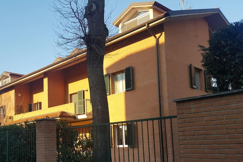 La Quercia Fiorita Hotel Trivolzio ภายนอก รูปภาพ