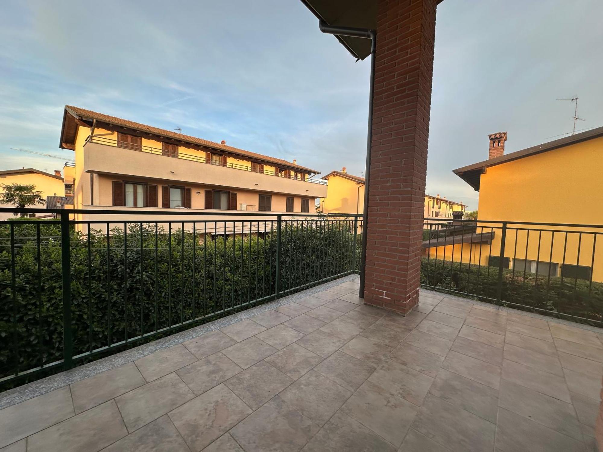 La Quercia Fiorita Hotel Trivolzio ภายนอก รูปภาพ